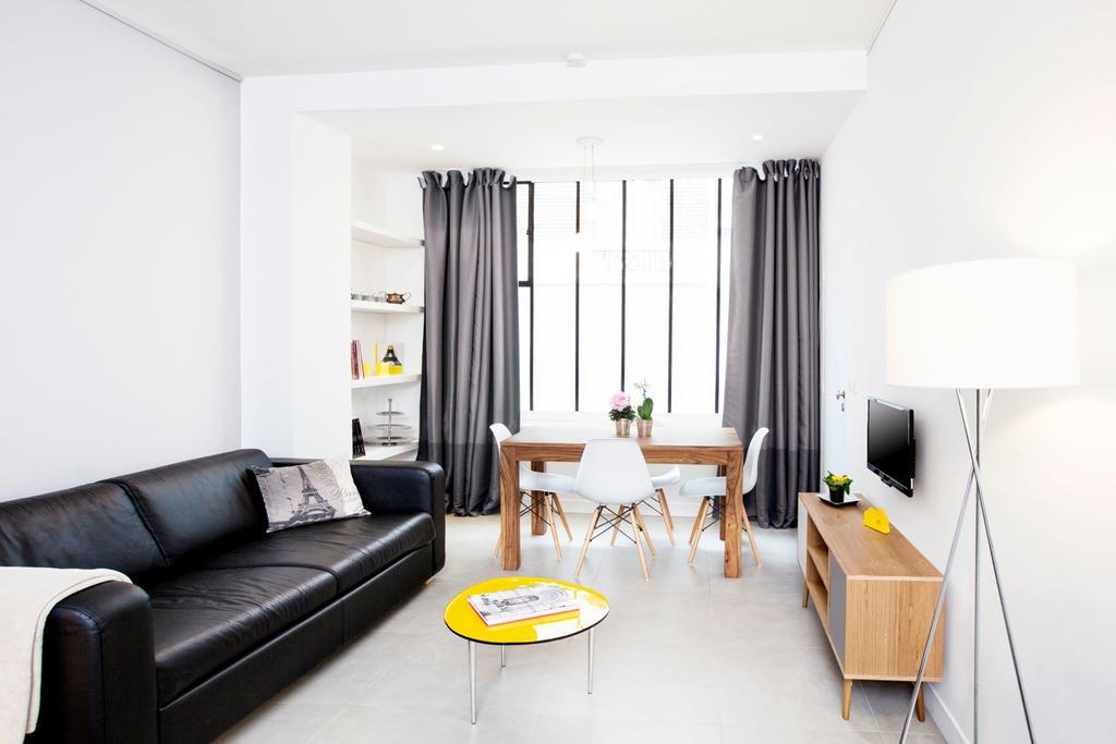 Apartment De Charme A Montmartre Paris