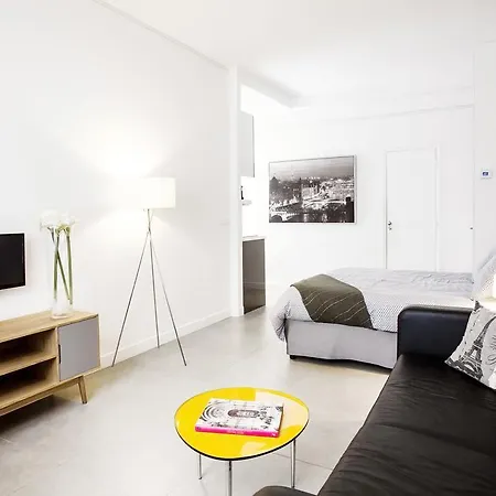 Apartment De Charme A Montmartre Paris